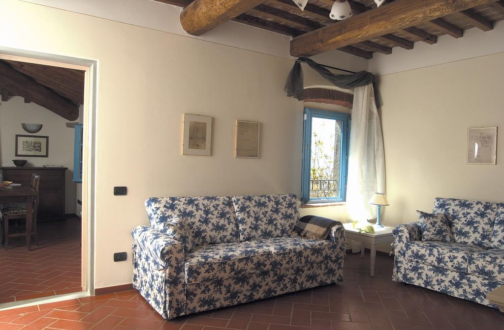 Podere Jana Antico Frantoio Vinci Room photo